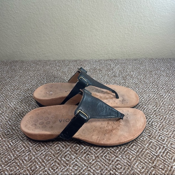 Vionic Shoes - Vionic Wanda Women’s Sz 7.5 Black Leather T-Strap Thong Flip Flop Sandals Casual